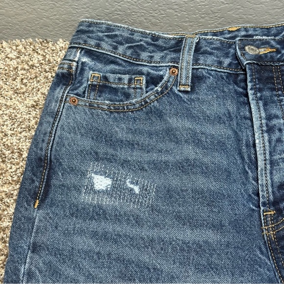 Old Navy OG Straight Jeans - Picture 7 of 12